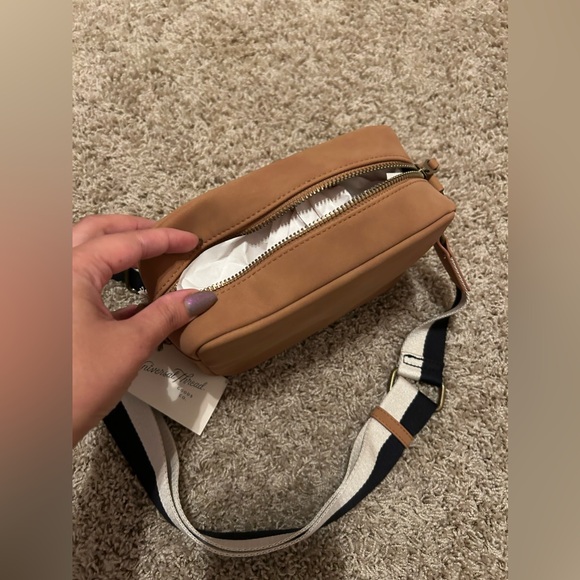 Camera Crossbody Bag from Universal Thread - Picture 2 of 5